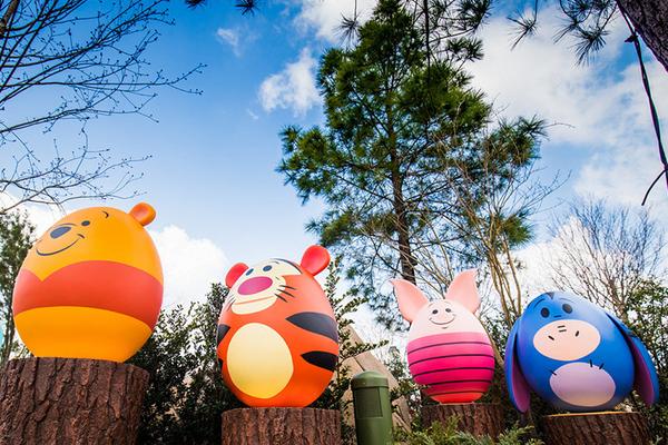 A tech company said it will release a new smartphone with a foldable screen set to hit stores next quarter