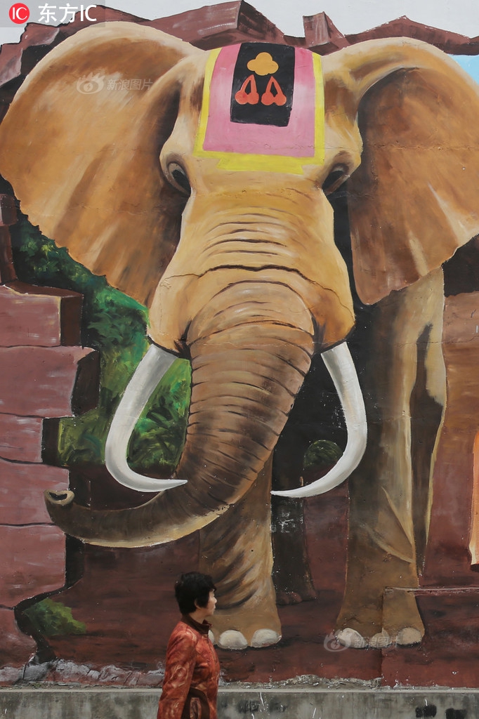 A drought in the southwest led to the restriction of outdoor water use for businesses