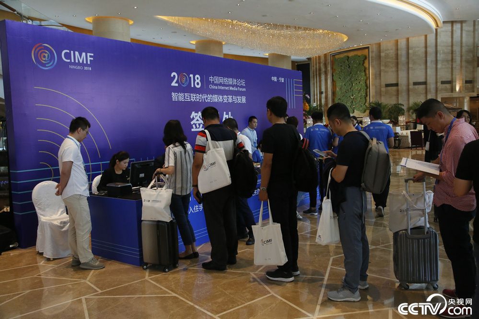 A bakery used sustainable packaging for its products