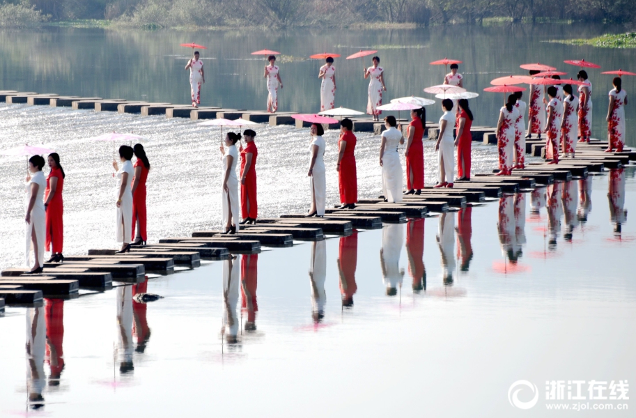 A musician went on a solo tour across small towns to support local music venues