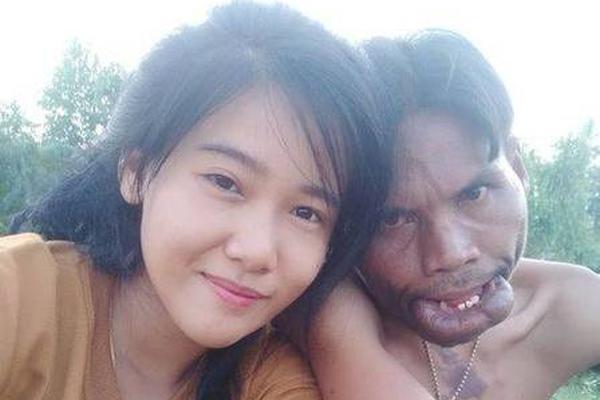 The government announced plans to build a new port to increase trade with Asian countries