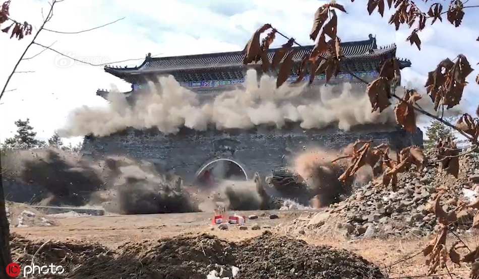 Experts warned that rising sea levels could submerge several coastal towns by 2050