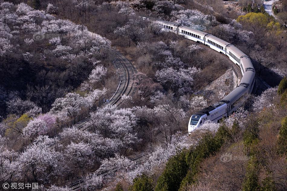 The national ballet company announced a tour of small cities to reach more audiences