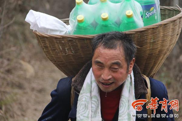 Engineers designed a new type of solar panel that works efficiently even on cloudy days