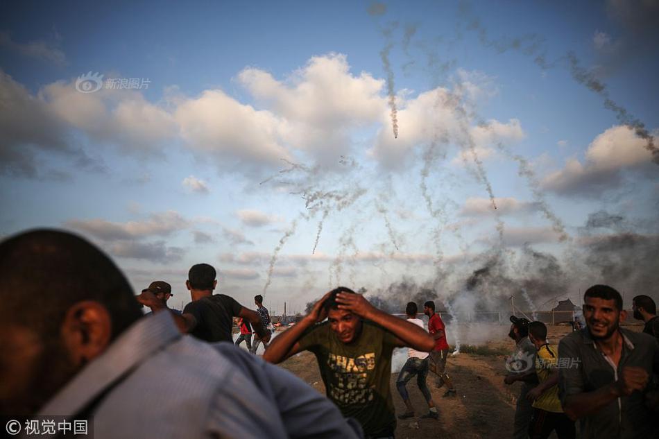 A famous clothing brand announced it will use only eco-friendly materials in production