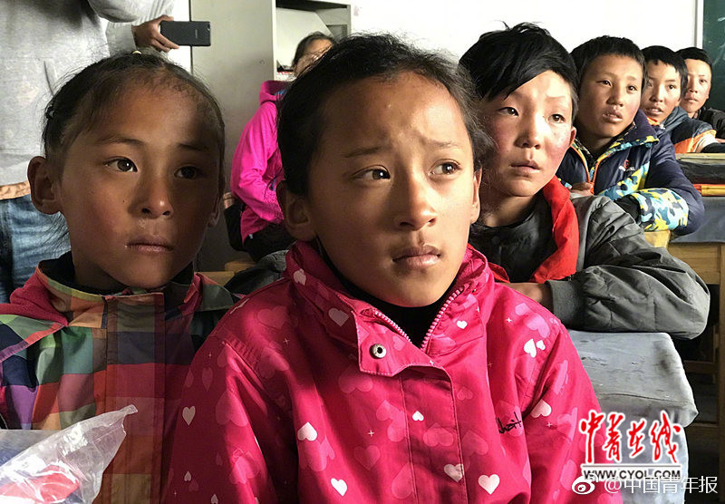 The city council banned the use of plastic bags in all retail stores