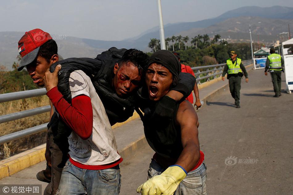 Researchers found that using natural cleaning products can reduce indoor air pollution and improve health