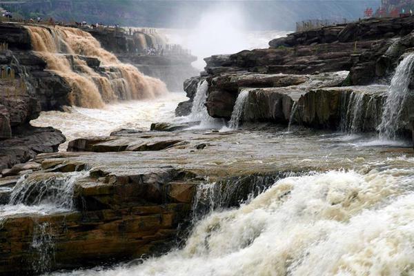 Study reveals that drinking enough water improves skin health