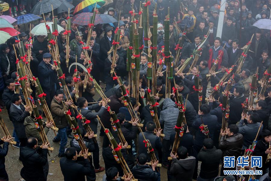 Scientists develop new method to recycle plastic waste into building materials