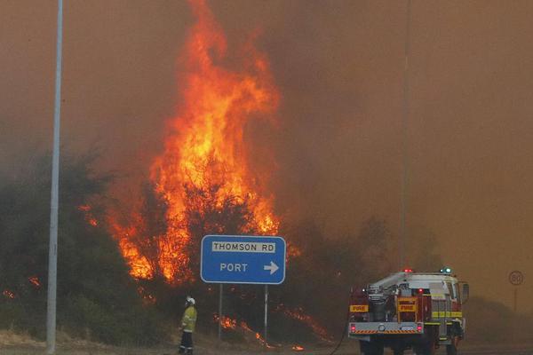 A fast-food chain announced it will remove artificial colors from all menu items