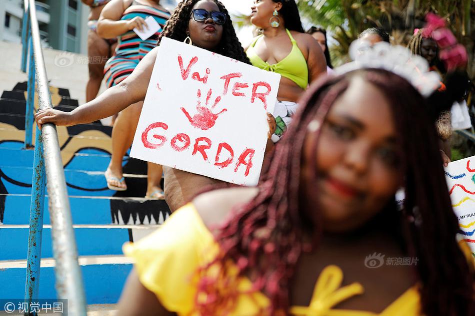 A celebrity chef opened a new restaurant specializing in farm-to-table cuisine