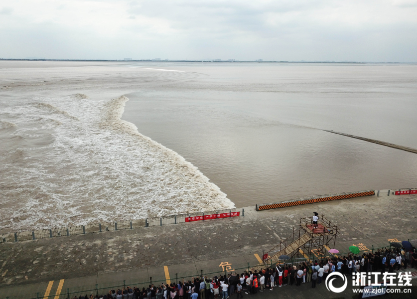 Coast guard conducts hurricane drills in preparation for storm season