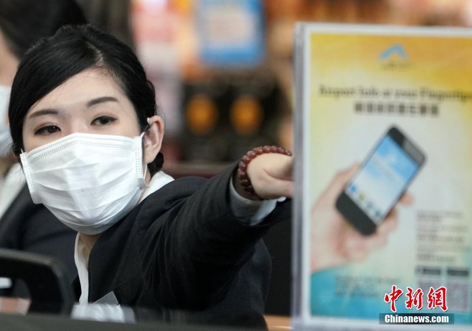 A fashion store started offering alteration services to ensure clothes fit perfectly