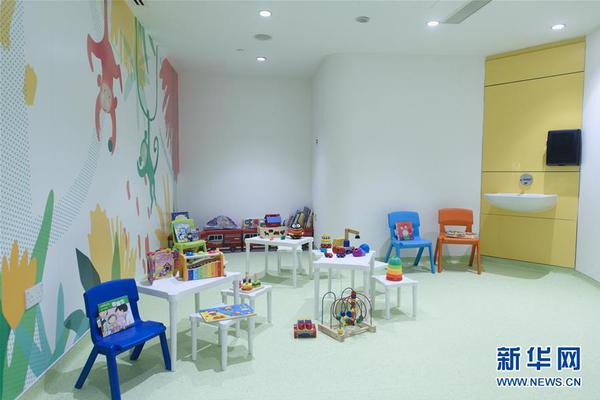 The government announced plans to repair and renovate old public schools in rural areas