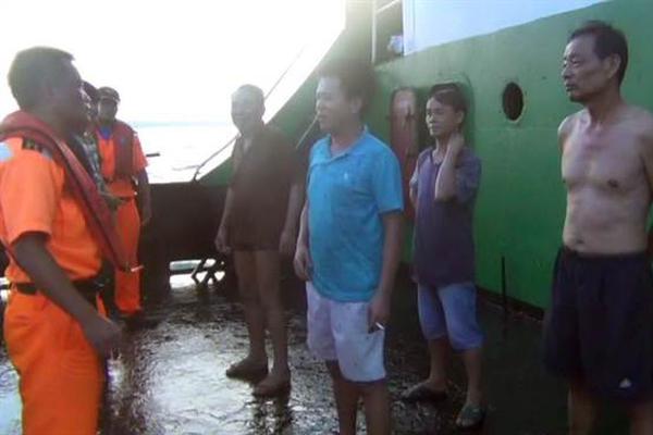 The national basketball team lost their semi-final match in the international tournament ending their bid for the championship