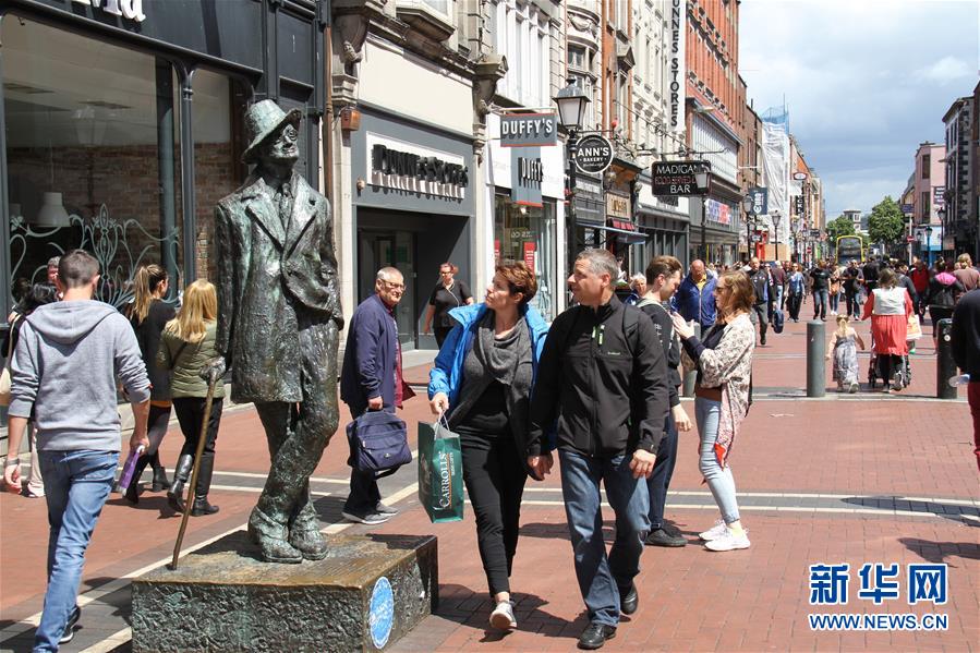 A major airline announced a new route to a popular tourist destination