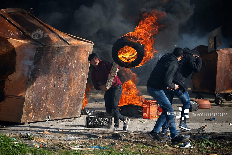 Basketball team wins regional championship after overtime victory in final game