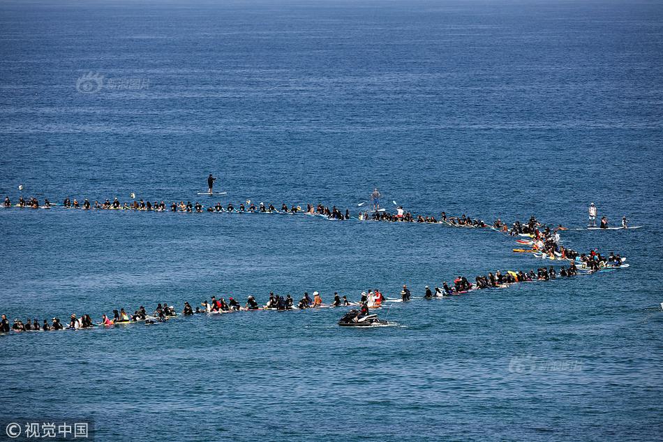 A community organized a charity auction that raised $8000 for an animal shelter