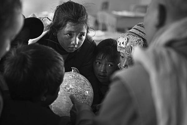 Radio station adds new morning show featuring local news and interviews