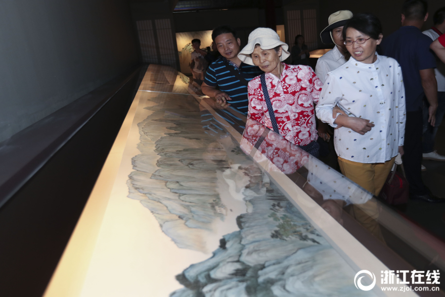 Scientists observed changes in animal behavior due to climate change