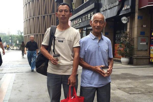 A photographer’s work was displayed in a local art gallery for a month