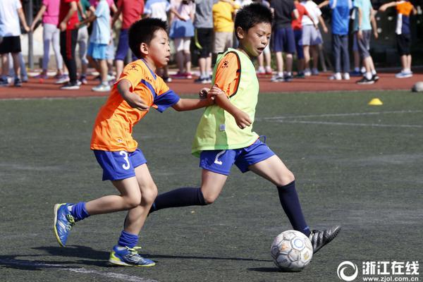 Health officials issued a public warning about a rise in seasonal flu cases, urging vulnerable groups to get vaccinated.