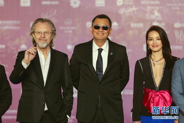 Scientists studied the impact of plastic waste on marine life