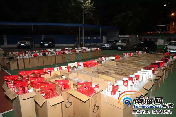 A major music festival announced it will introduce a cashless payment system to reduce wait times at food stalls