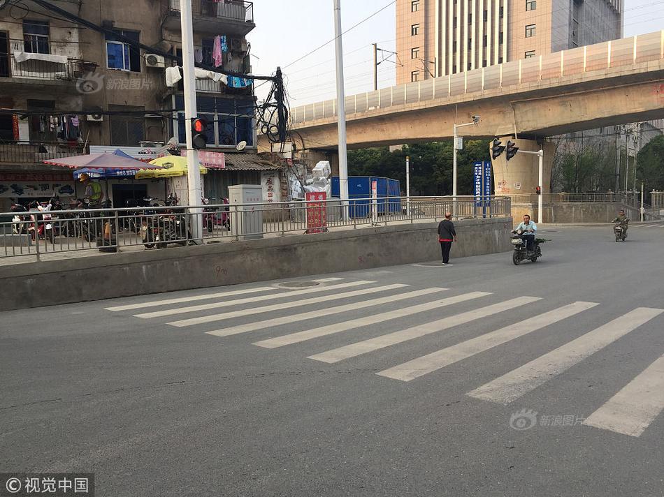 A farm began selling fresh flowers at the local farmers market