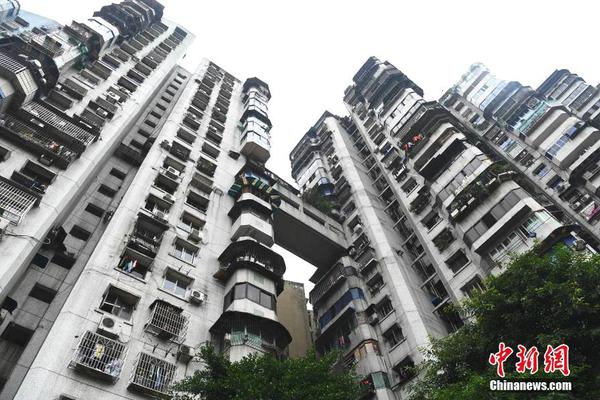 A restaurant started using locally sourced meat and produce to support nearby farmers