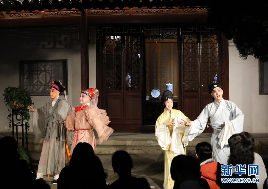 A photographer hosted a