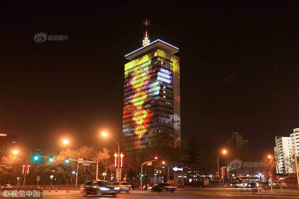 Candle company donates portion of sales to environmental conservation groups