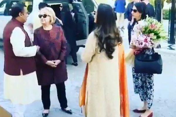 A major airline announced plans to replace older planes with more fuel-efficient models