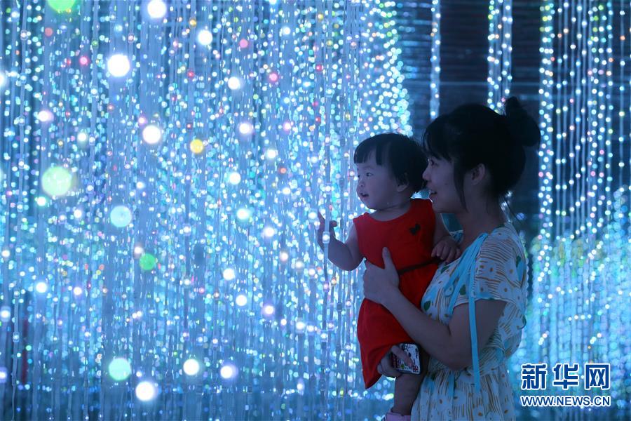 Research finds that spending time with grandchildren boosts happiness in seniors