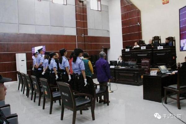 Radio station holds fundraiser to support local homeless shelter