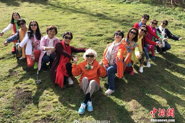 Furniture store sells modular sofas made from recycled polyester fabric