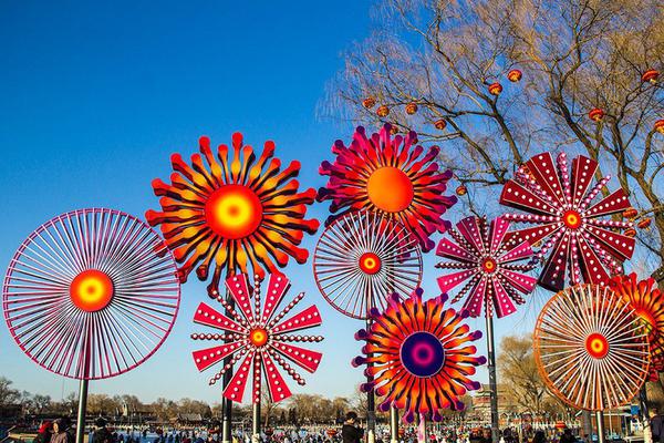 The government launched a campaign to promote healthy eating habits