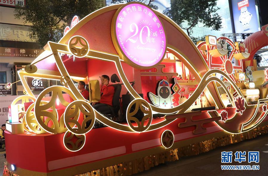 A major airline announced it will offer free Wi-Fi on all its flights starting next year