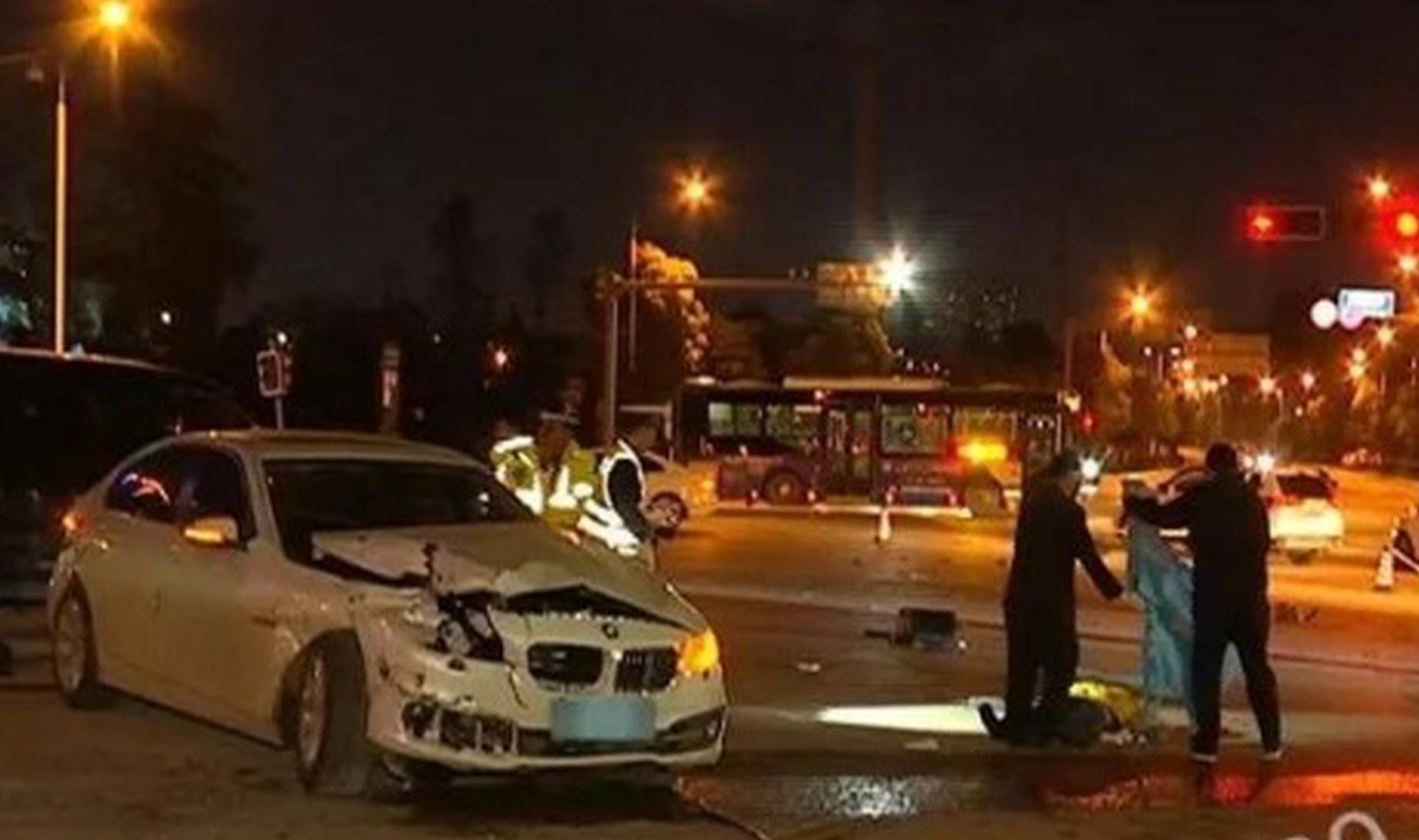 A singer released a new single that topped music charts in 10 countries