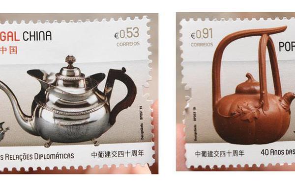 The government launched a campaign to promote tourism in small towns with historical sites