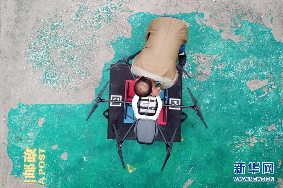 Local elementary school installs solar panels to reduce energy costs