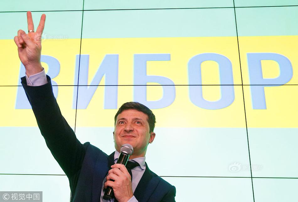 A gym offered family memberships at a discounted rate to encourage family fitness