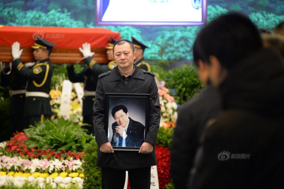 The government launched a campaign to promote healthy eating habits