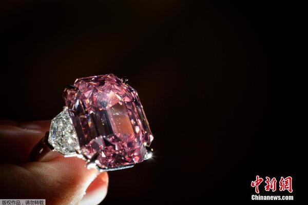 A popular coffee chain announced it will phase out plastic cups entirely by the end of next year