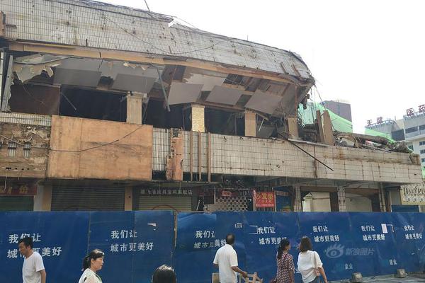 Opera house partners with local orchestra for production of modern opera