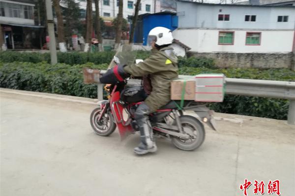 A study published in a medical journal found that drinking green tea regularly improves skin health by reducing inflammation