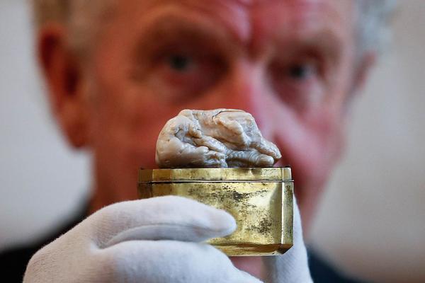 Local farmers protested against low crop prices demanding government support to cover production costs