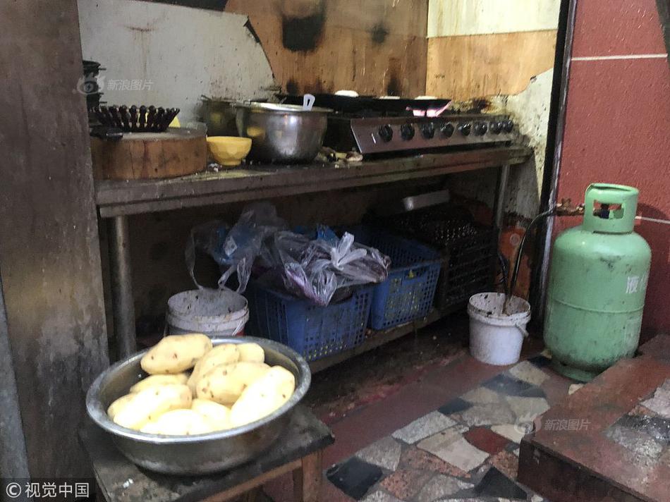 A bakery started delivering fresh bread to local hotels and restaurants