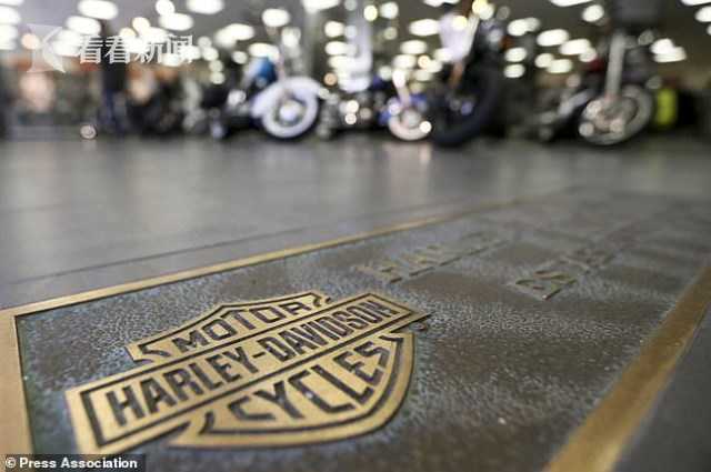 A construction company used 3D printing technology to build the walls of a new office building