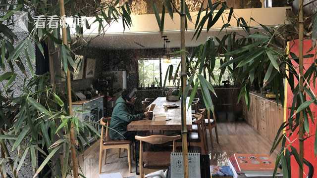 A bakery received a certificate of excellence for its sustainable business practices